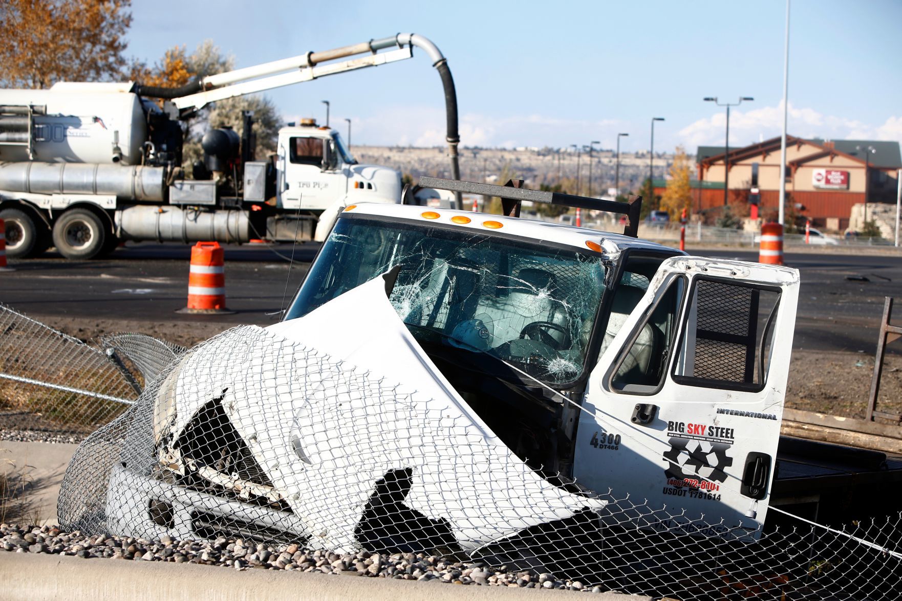 Truck hits, kills highway worker on I-90 South Billings exit